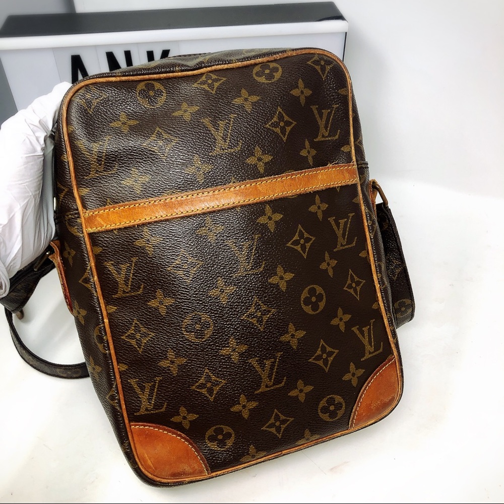 SOLD Louis Vuitton Danube Monogram Crossbody Bag - Picture 2 of 16